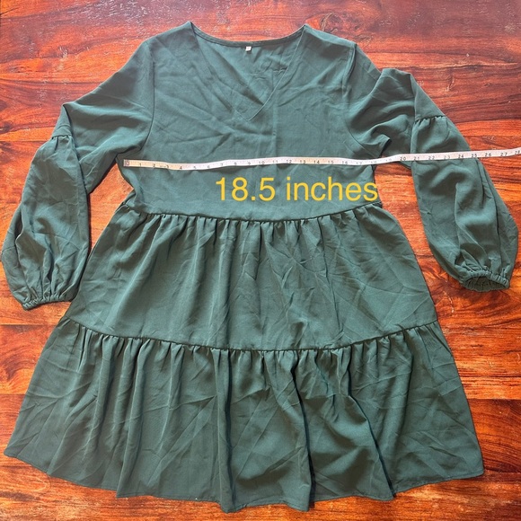 Dress - Picture 6 of 6